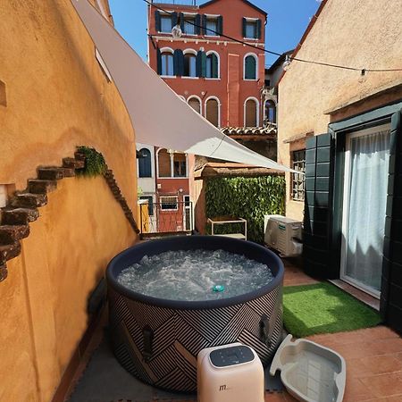 Suite Rava - San Marco With Pool البندقية المظهر الخارجي الصورة
