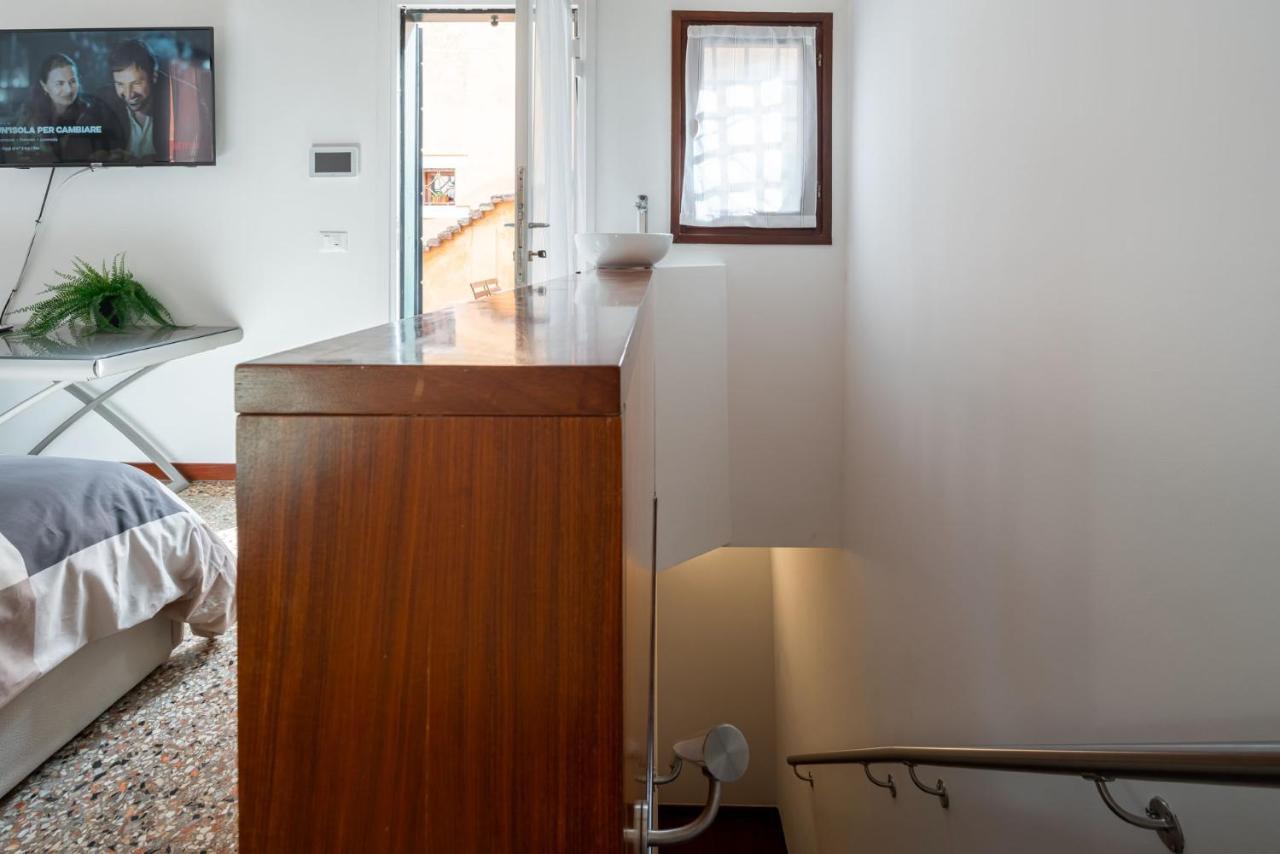 Suite Rava - San Marco With Pool البندقية المظهر الخارجي الصورة