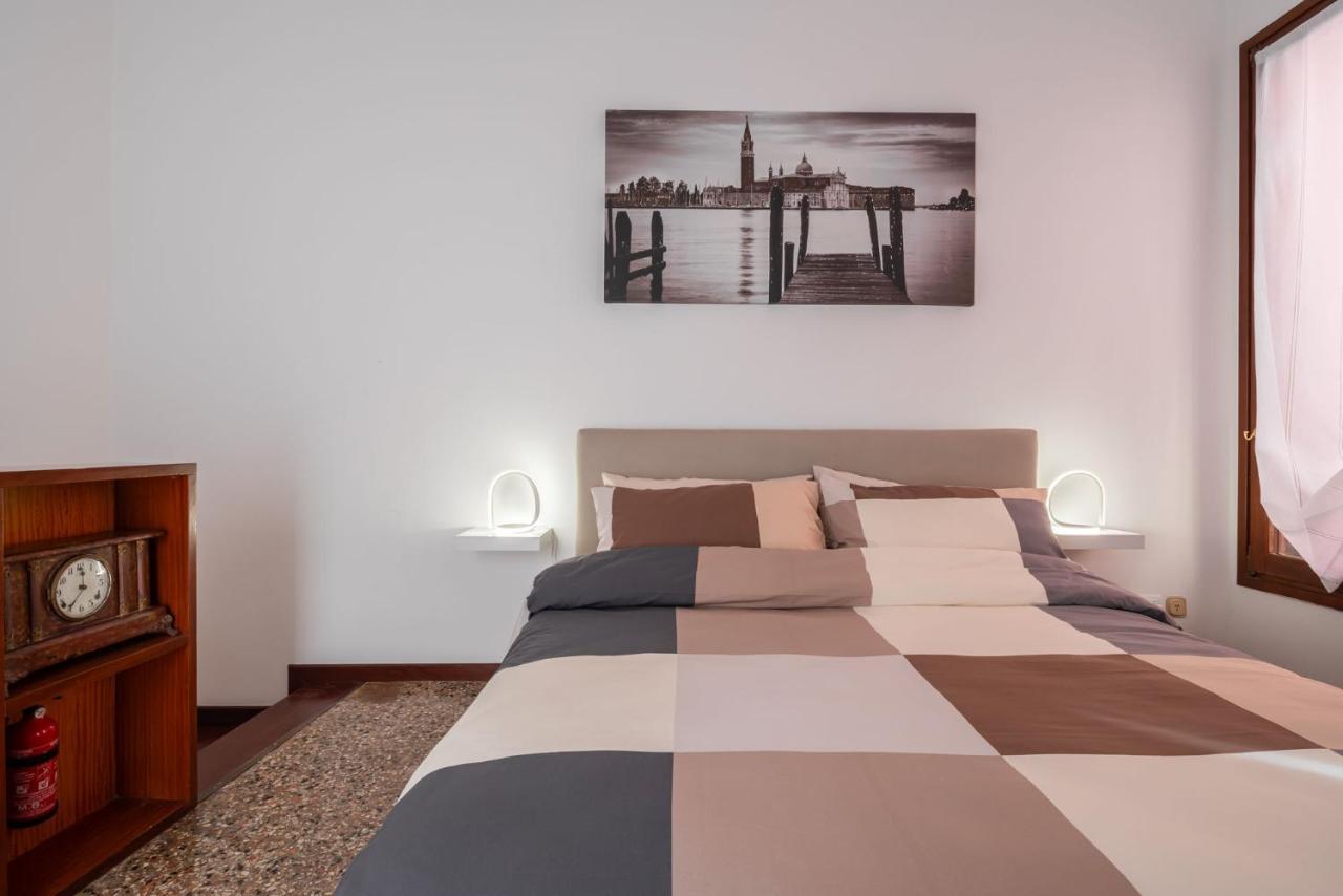 Suite Rava - San Marco With Pool البندقية المظهر الخارجي الصورة