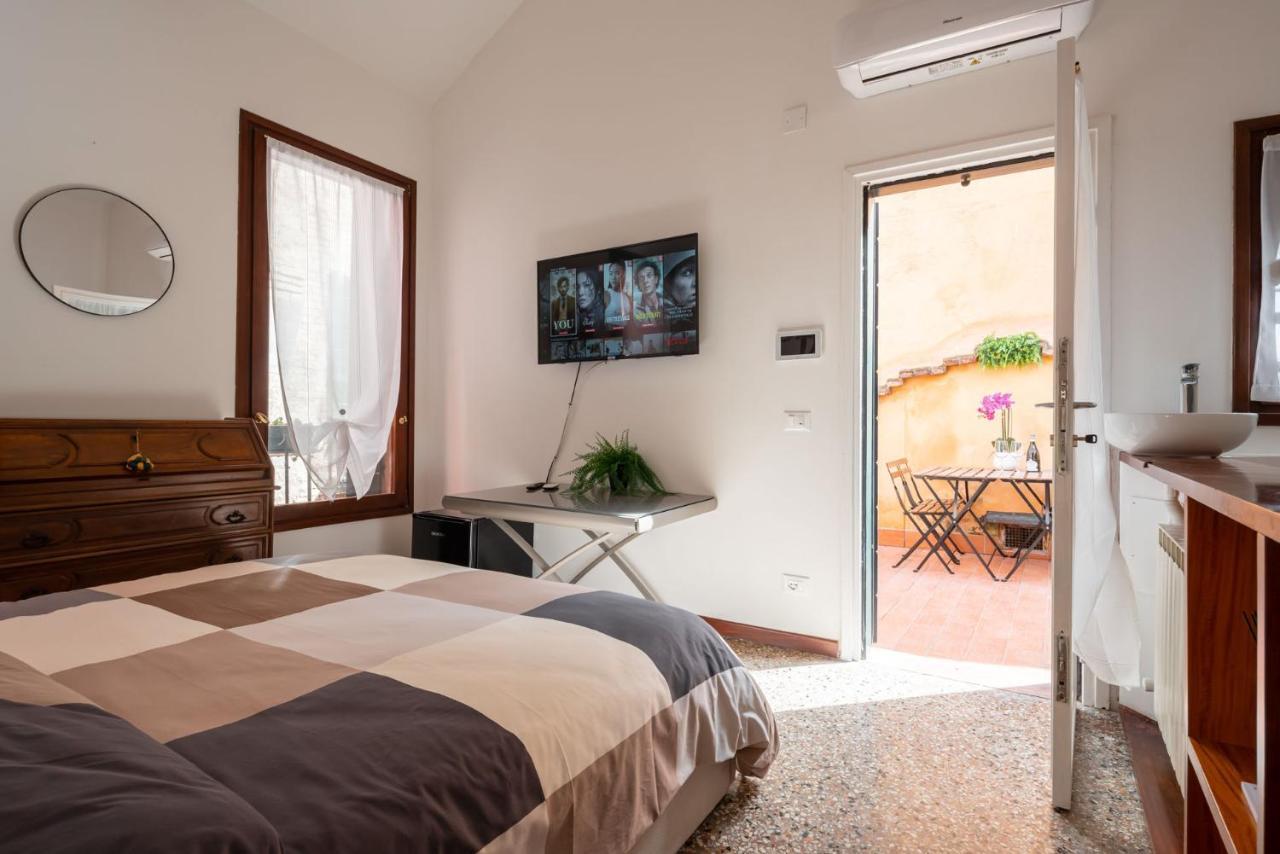 Suite Rava - San Marco With Pool البندقية المظهر الخارجي الصورة